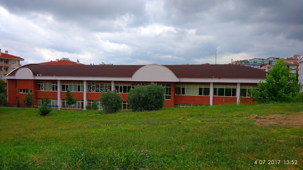 Öğretmen Mehmet Aras İlkokulu Fotoğrafları 1