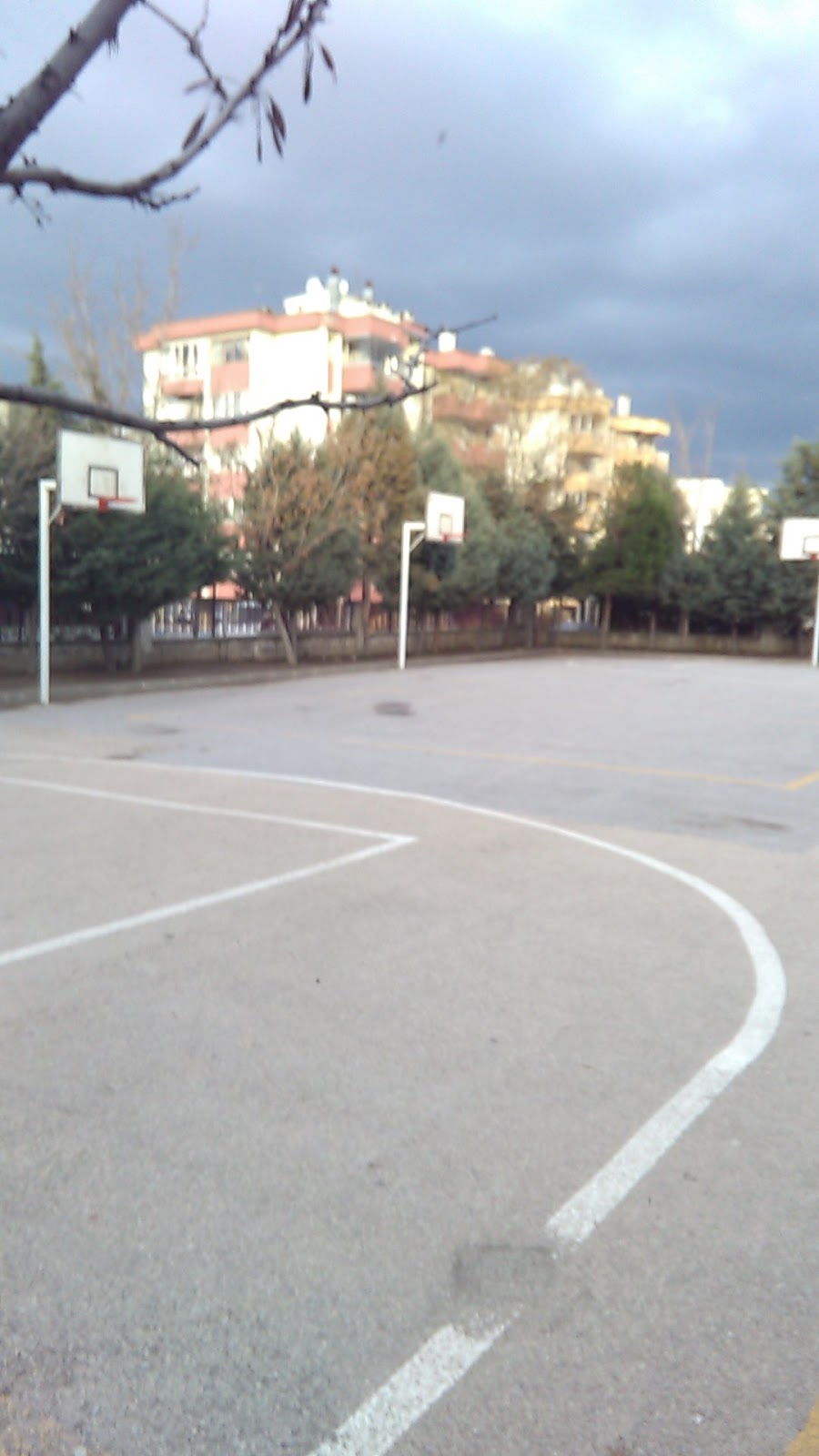 Vahide Aktuğ Ortaokulu Fotoğrafları 3