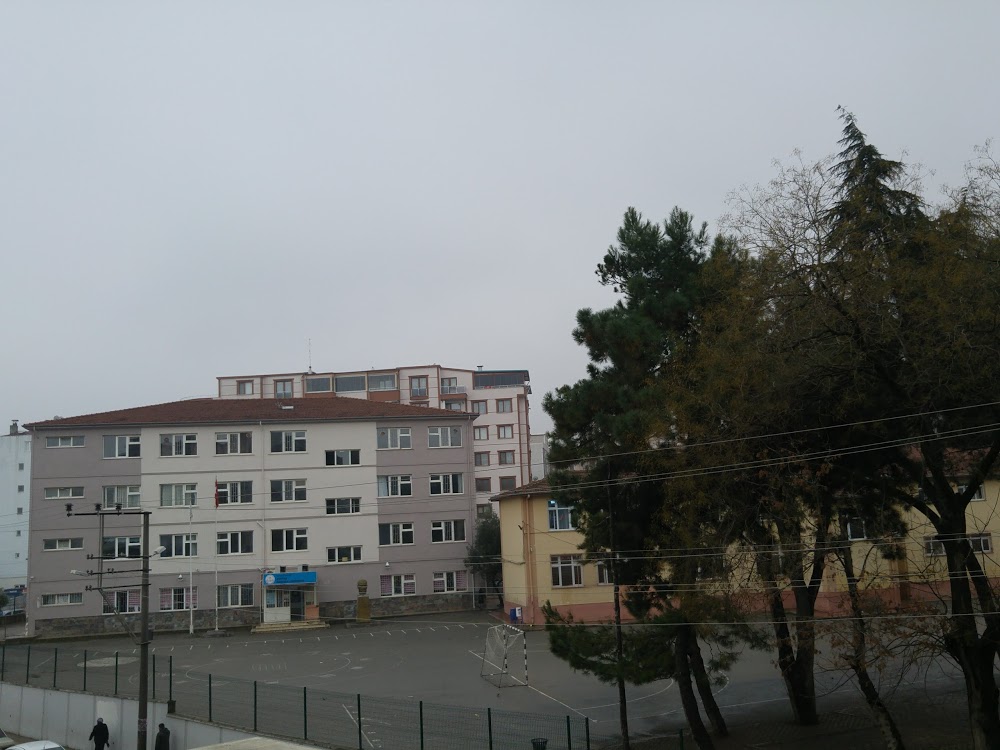 Orhangazi Orhangazi Ortaokulu kampüs fotoğrafı