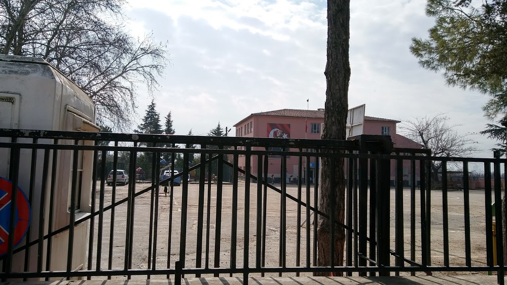 İsmetiye Hasan Orhaneddin Ortaokulu Fotoğrafları 1