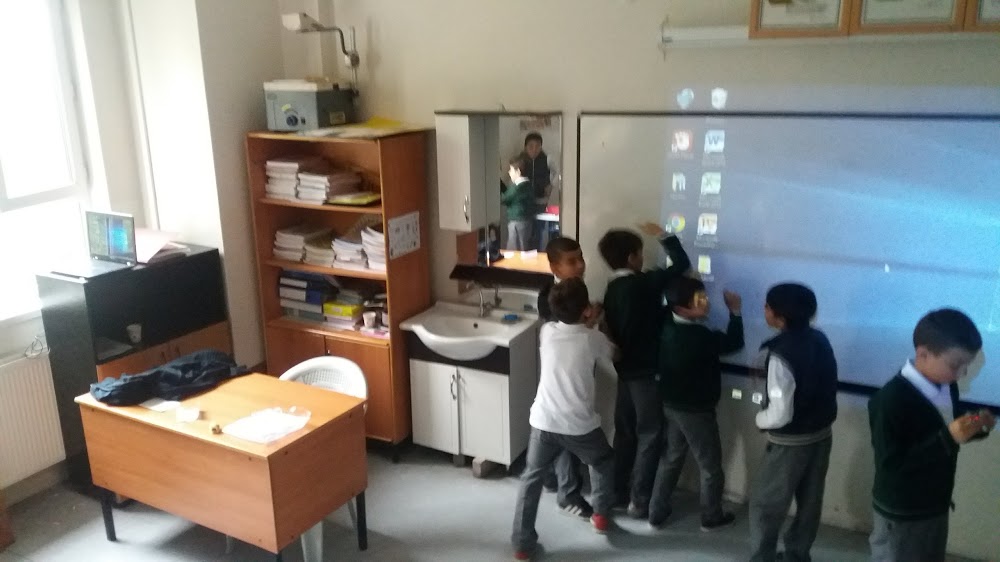 Yenişehir Kavaklı İlkokulu Fotoğrafları 2