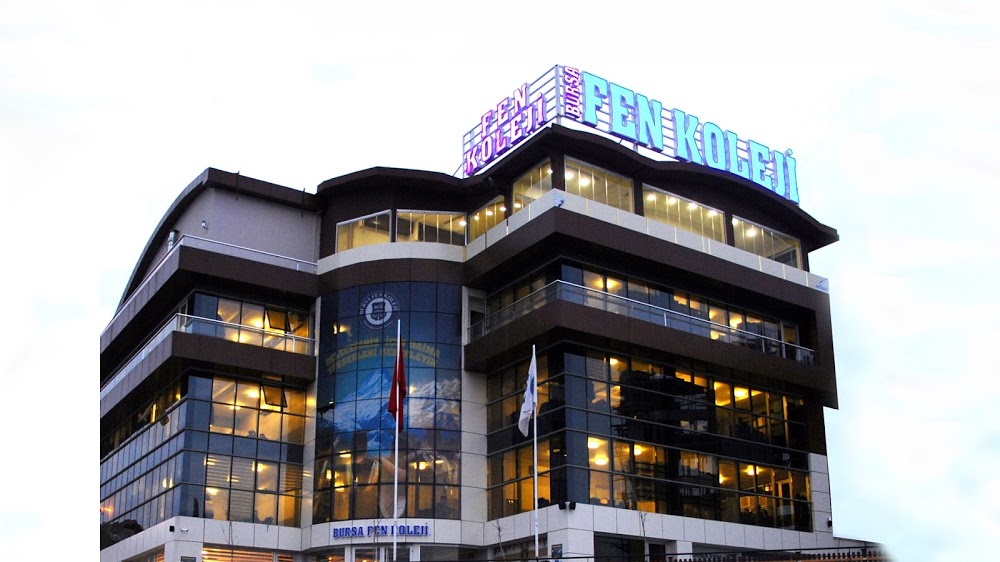 Gemlik 100. Yıl Ortaokulu Fotoğrafları 3