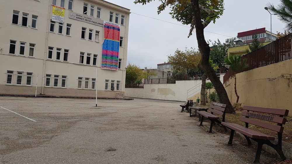 Bursa Ahmet Vefik Paşa Anadolu Lisesi Fotoğrafları 3