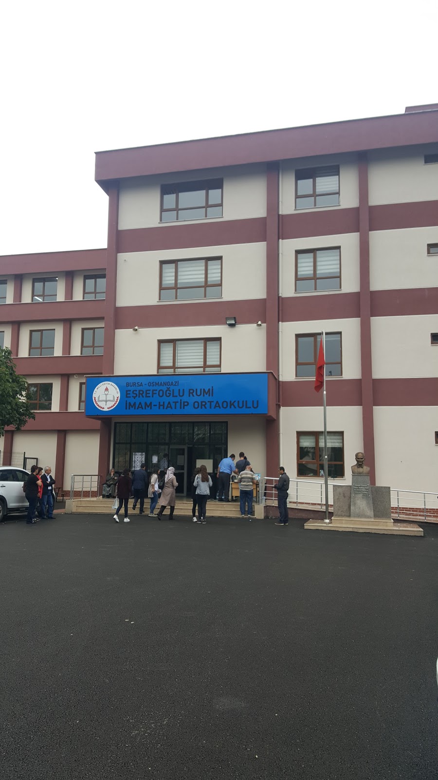 İnegöl Kurşunlu İmam Hatip Ortaokulu Fotoğrafları 5