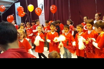 Karacabey Cumhuriyet İlkokulu fotoğraf 12