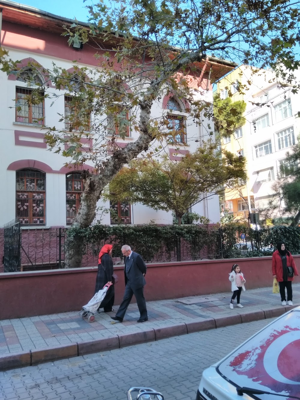 Gemlik Cumhuriyet İlkokulu Fotoğrafları 7