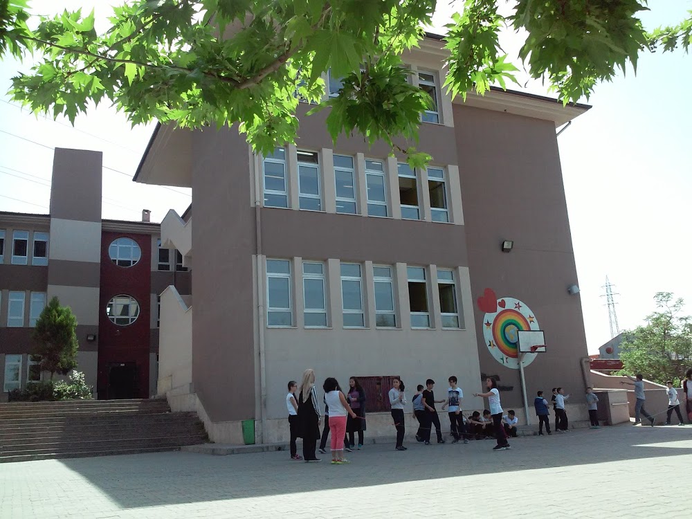 Karacabey Cumhuriyet İlkokulu Fotoğrafları 2