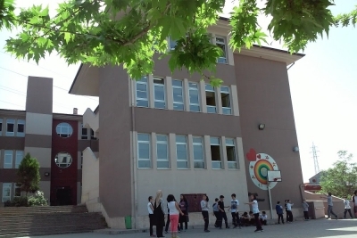 Karacabey Cumhuriyet İlkokulu Fotoğrafları 2
