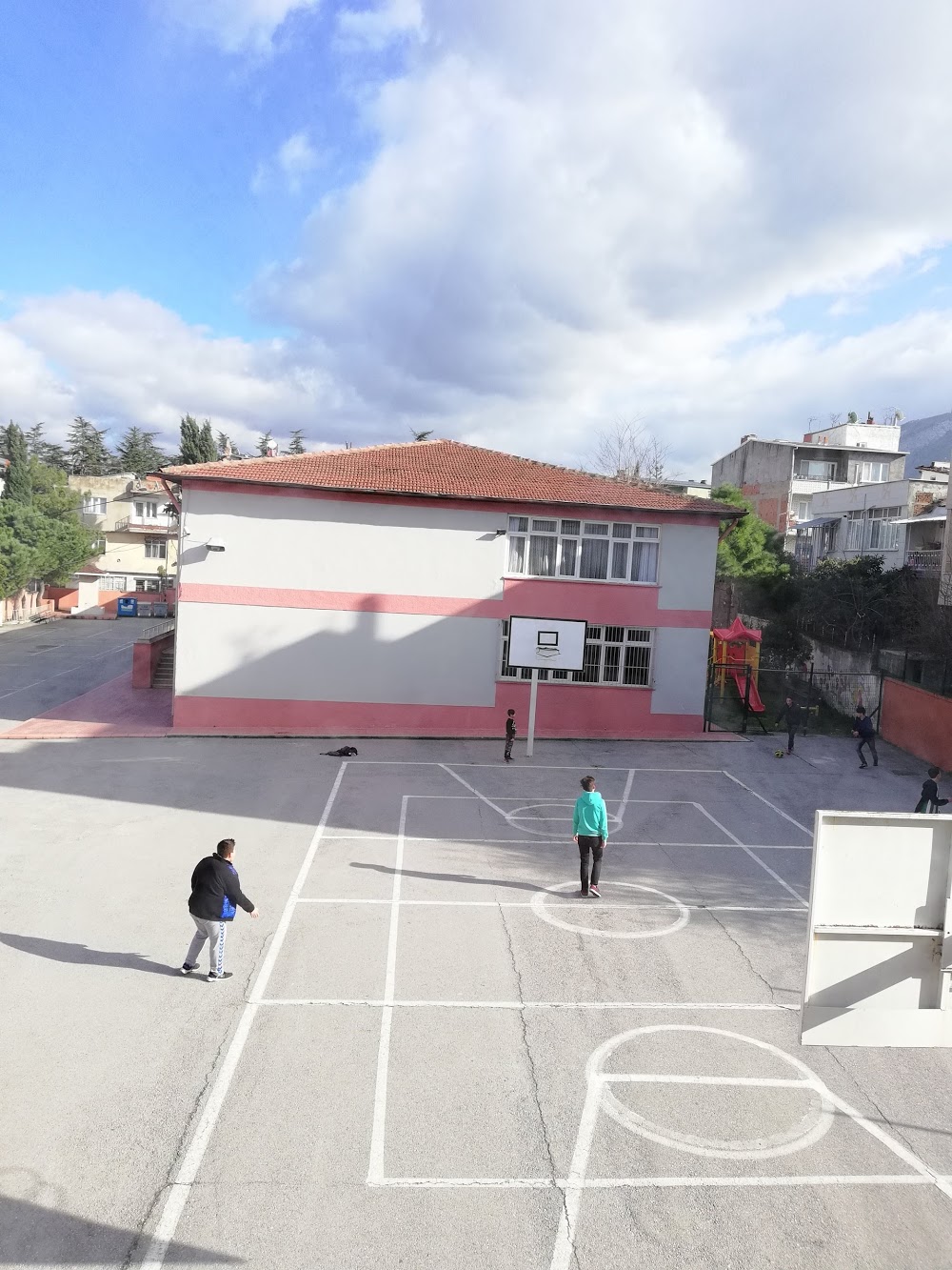 İnegöl Cumhuriyet İlkokulu Fotoğrafları 1