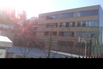 Emirbuhari Ortaokulu fotoğraf 1