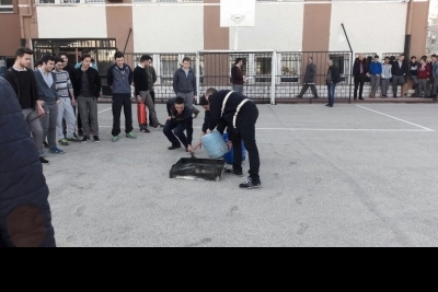Yıldırım Ertugrul Gazi Anadolu Lisesi Fotoğrafları 4