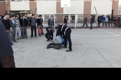 Yenişehir Ertuğrul Gazi Anadolu Lisesi fotoğraf 3