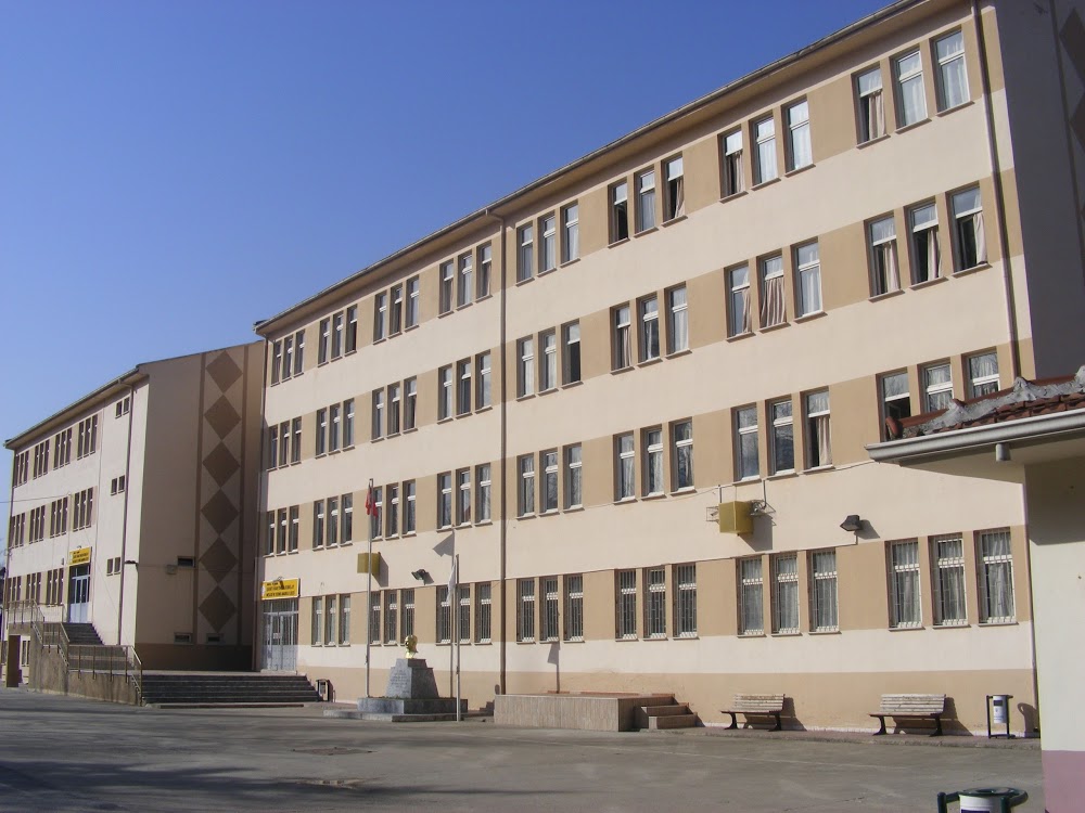 Şehit Öğretmen Kubilay Mesleki Ve Teknik Anadolu Lisesi Fotoğrafları 1