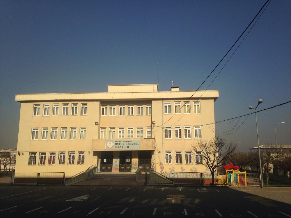 Üstün Üründül Ortaokulu Fotoğrafları 2