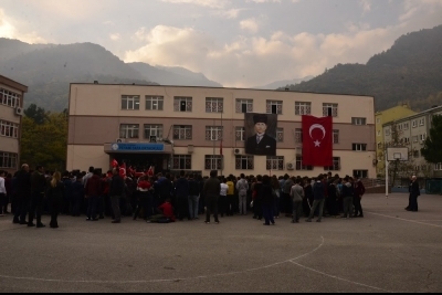 Yıldırım Yıldırım Ortaokulu fotoğraf 9