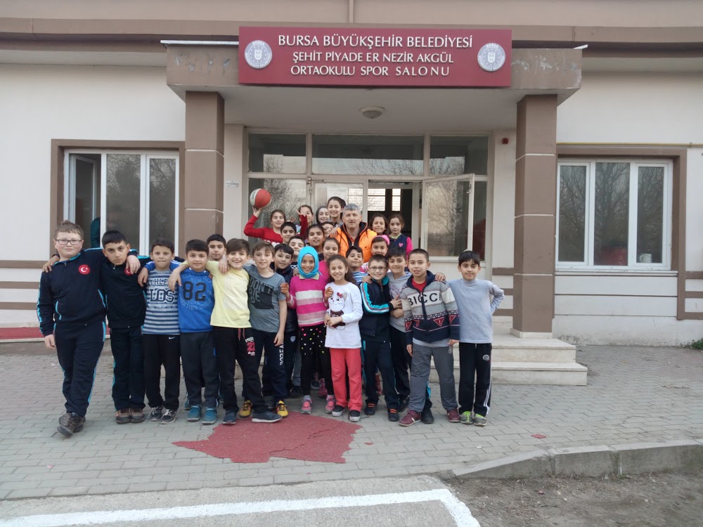 Yıldırım Yıldırım Ortaokulu kampüs fotoğrafı