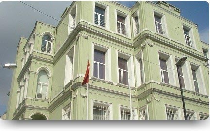 Cağaloğlu Kız Teknik Ve Meslek Lisesi kampüs fotoğrafı
