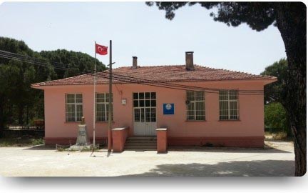 Çit Ahmetbeyler İlkokulu kampüs fotoğrafı