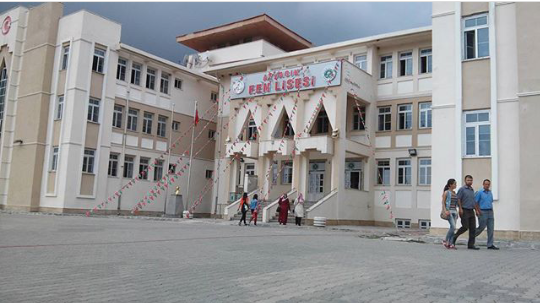 Çanakkale Ayvacık Anadolu Lisesi Fotoğrafları 1
