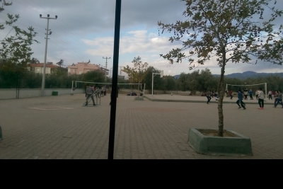 Küçükkuyu Fernur Sözen Ortaokulu fotoğraf 2