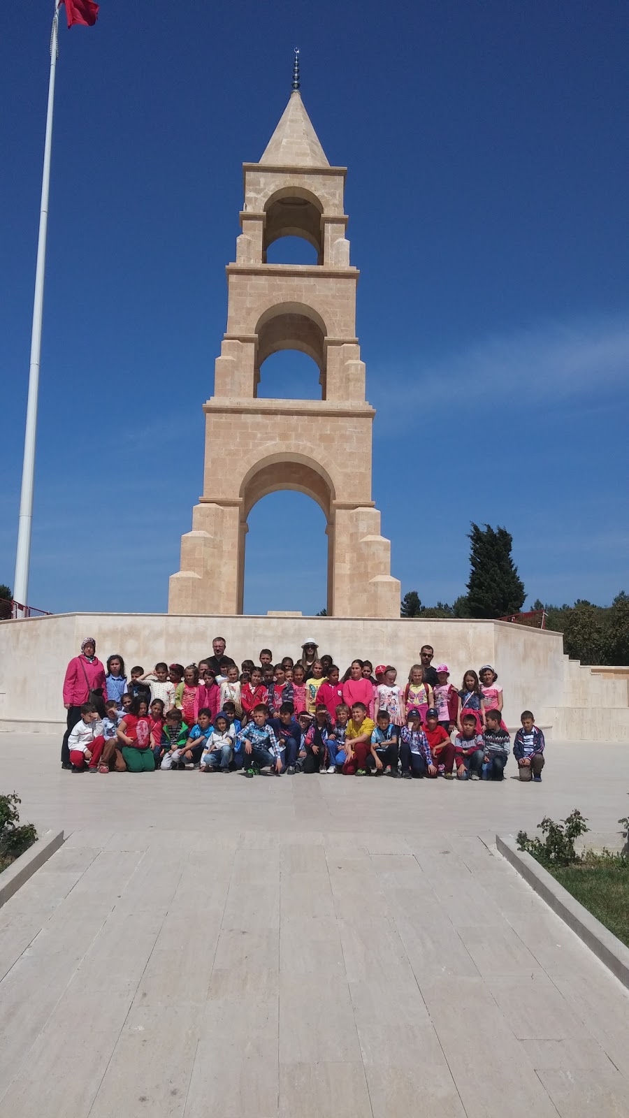 Çanakkale Mustafa Kemal İlkokulu kampüs fotoğrafı