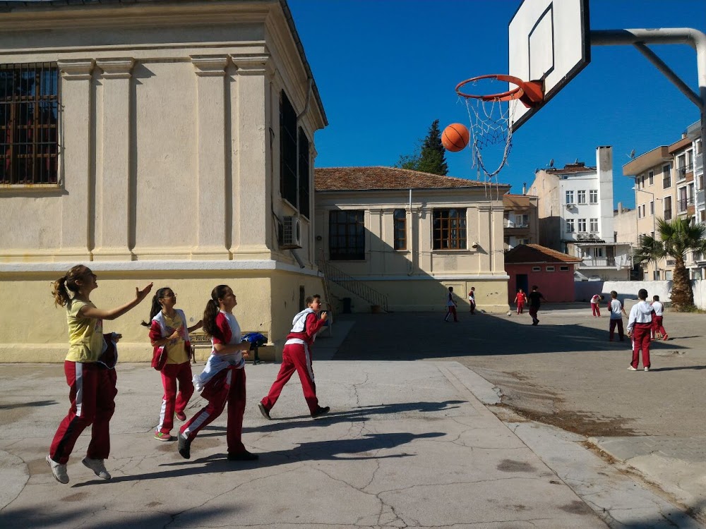 Biga Cumhuriyet Ortaokulu Fotoğrafları 3