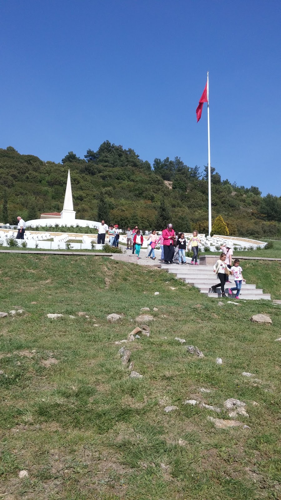 Ezine Pınarbaşı İlkokulu kampüs fotoğrafı