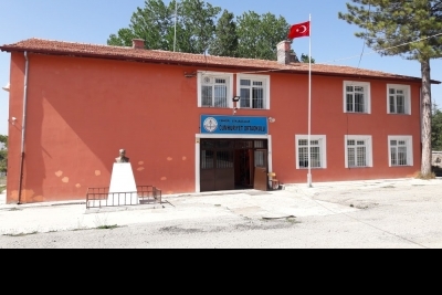 Atkaracalar Cumhuriyet Ortaokulu Fotoğrafları 1