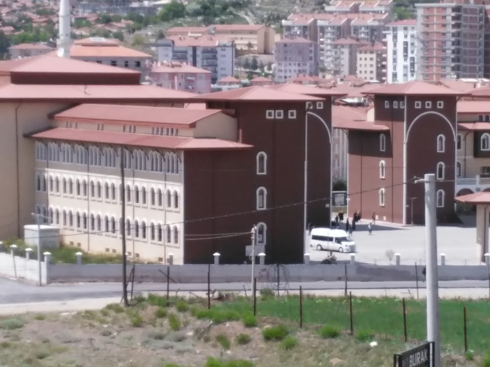 Eldivan İmam Hatip Ortaokulu kampüs fotoğrafı