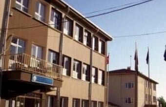 Canlı 60.Yıl Ortaokulu kampüs fotoğrafı