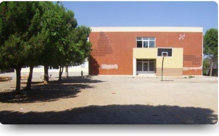 Aksu Cihadiye Ortaokulu kampüs fotoğrafı