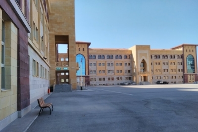 Çorum Belediyesi Prof. Dr. Hayreddin Karaman Anadolu İmam Hatip Lisesi fotoğraf 1