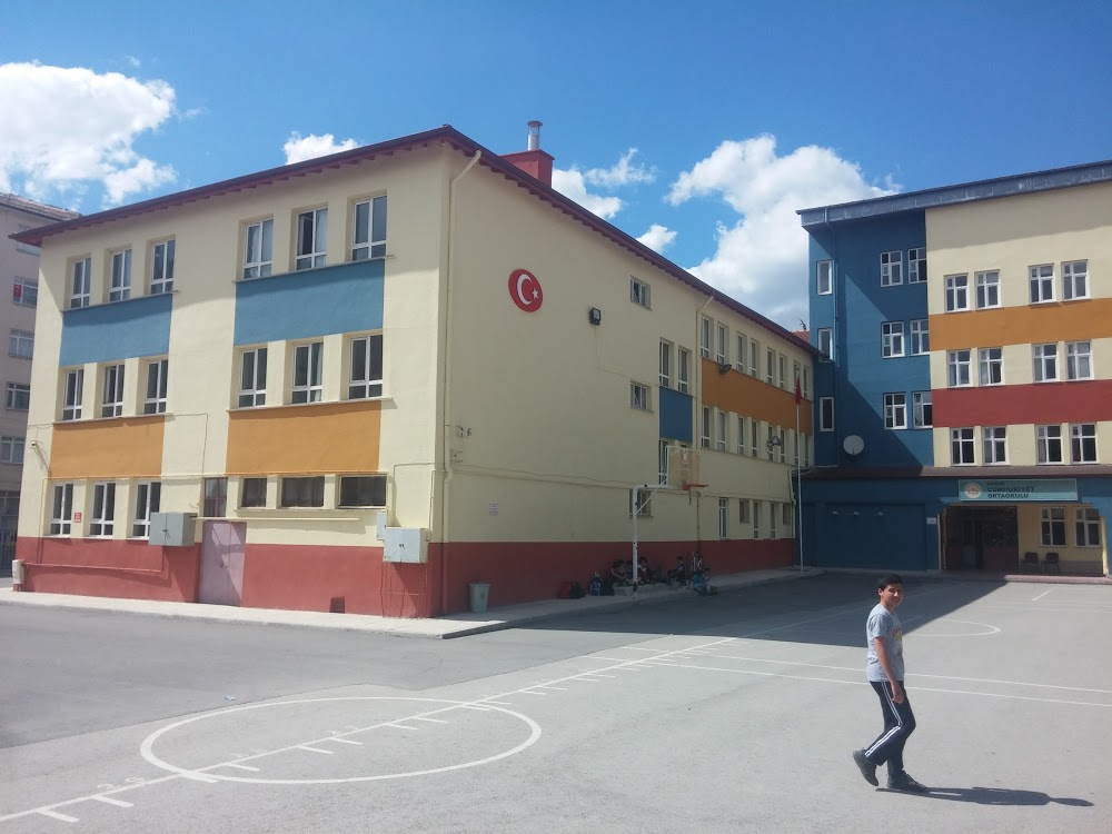 Çorum Cumhuriyet Ortaokulu Fotoğrafları 3