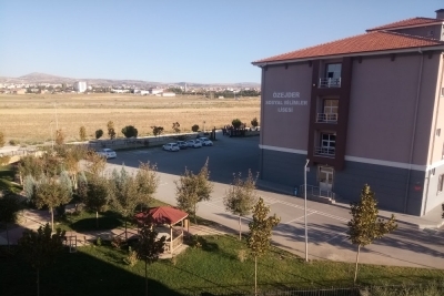 Özejder Sosyal Bilimler Lisesi fotoğraf 2