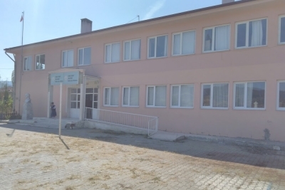 Yavu Ahmet Hamid Çağıl Ortaokulu fotoğraf 2