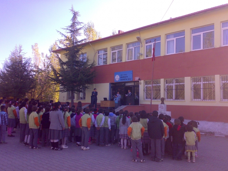 Sungurlu Eşme İlkokulu kampüs fotoğrafı