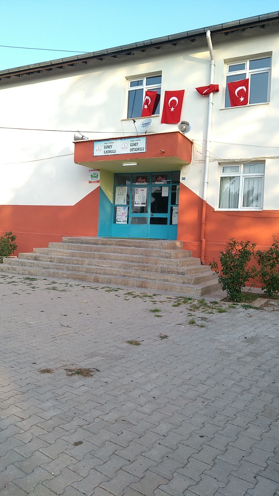 Acıpayam Güney İlkokulu Fotoğrafları 3