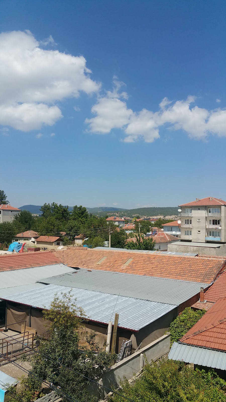 Denizli Bozkurt İmam Hatip Ortaokulu kampüs fotoğrafı
