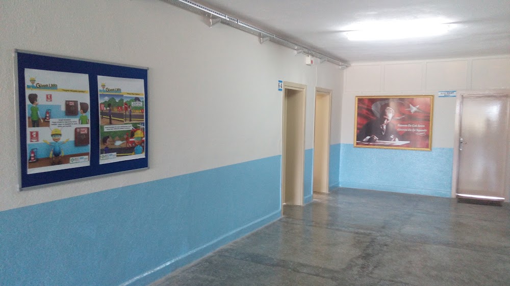 Karayahşiler Ortaokulu Fotoğrafları 1
