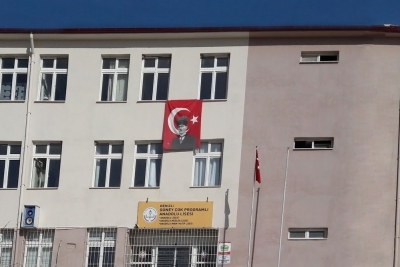 Güney Çok Programlı Anadolu Lisesi fotoğraf 1