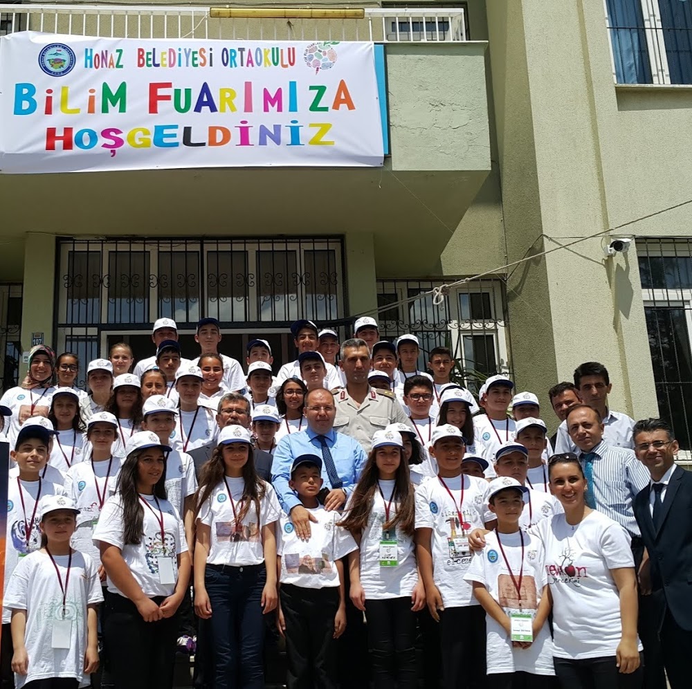Honaz Belediyesi Ortaokulu Fotoğrafları 2