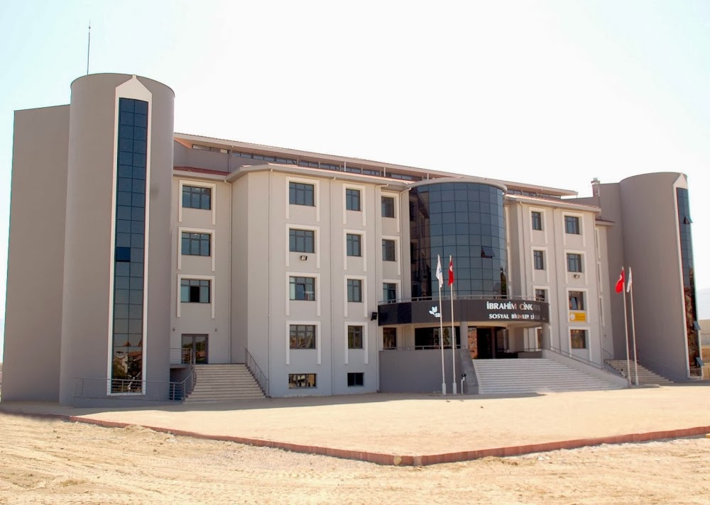 İbrahim Cinkaya Sosyal Bilimler Lisesi Fotoğrafları 2