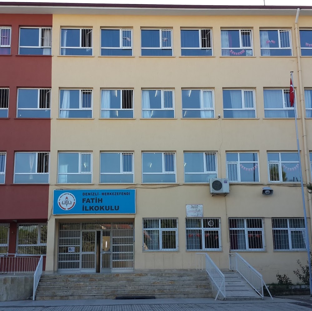 Akalan Fatih İlkokulu kampüs fotoğrafı