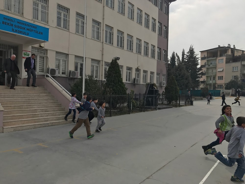 Dr.bekir Sıddık Müftüler İlkokulu Fotoğrafları 1