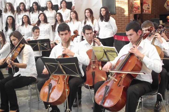 Hakkı Dereköylü Güzel Sanatlar Lisesi Fotoğrafları 3