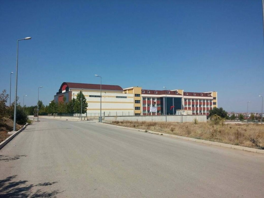 Servergazi İmam Hatip Ortaokulu Fotoğrafları 2