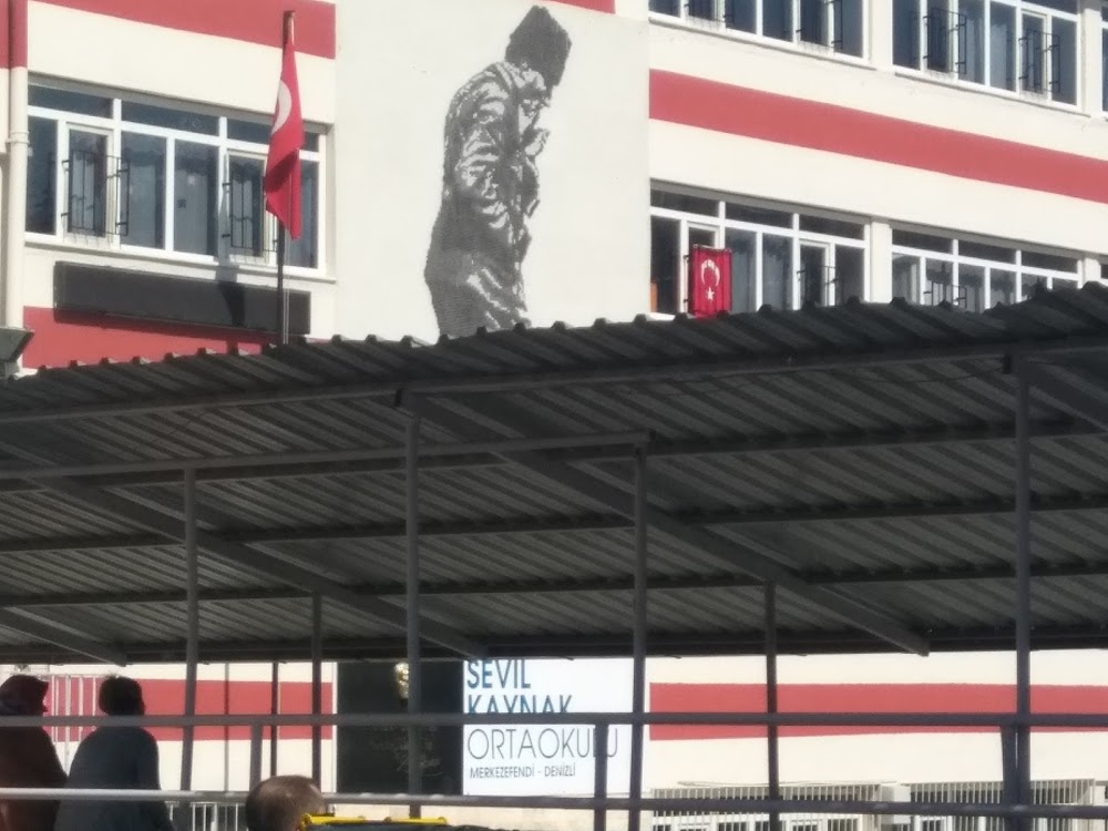 Sevil Kaynak Ortaokulu Fotoğrafları 3