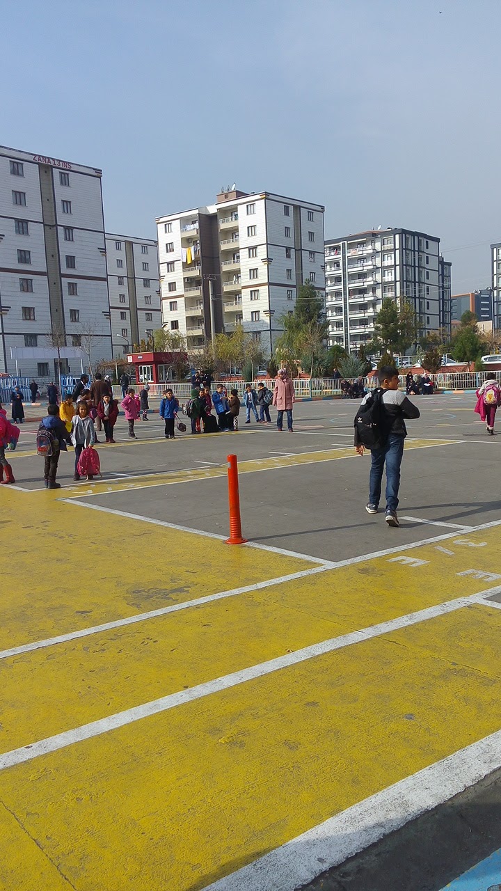 Bağlar Ali Kuşçu Ortaokulu Fotoğrafları 6