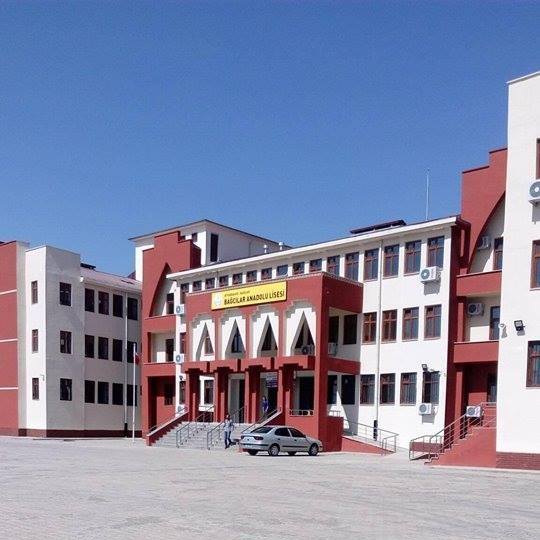 Bağlar Bağcılar Anadolu Lisesi Fotoğrafları 2