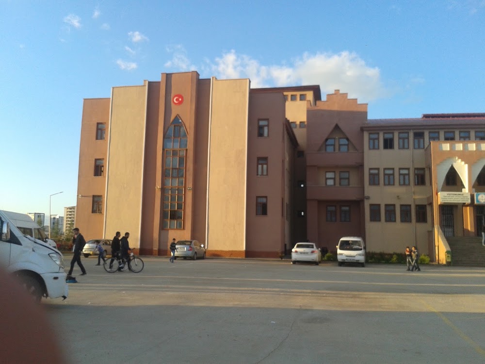 Bağcılar İmam Hatip Ortaokulu Fotoğrafları 1